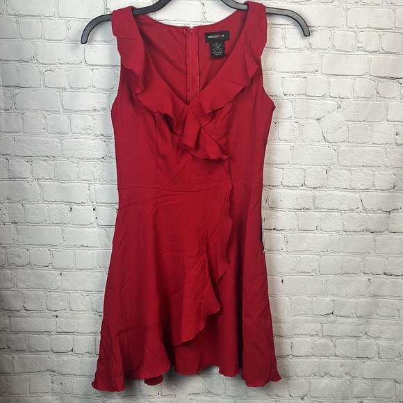 Teeze Me Red Ruffle Faux Wrap Dress Juniors Size 11/12 Prom Homecoming - Picture 2 of 6